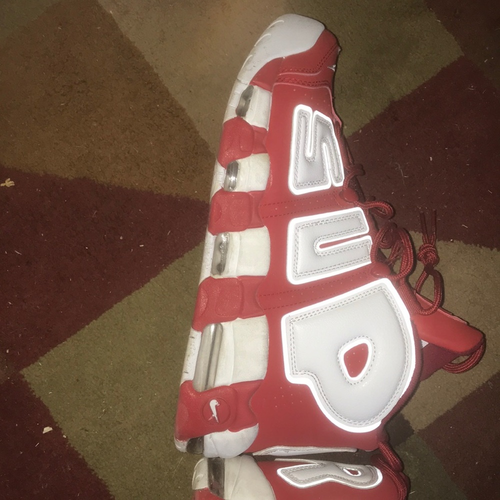 Supreme uptempos